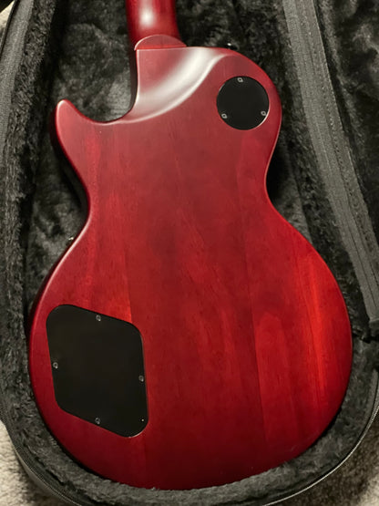 Gibson Les Paul Modern Studio in Wine Red Satin 215240177
