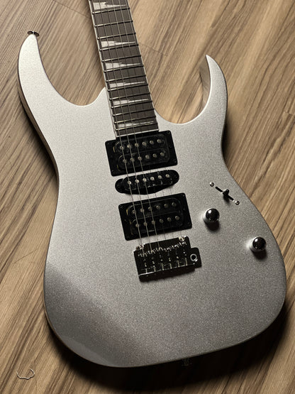 Ibanez GRG170DX-SV in Silver