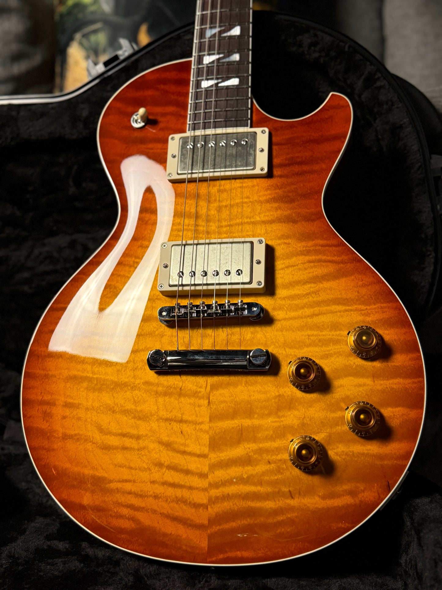 Saito 33BEYOND in Tea Burst 25009