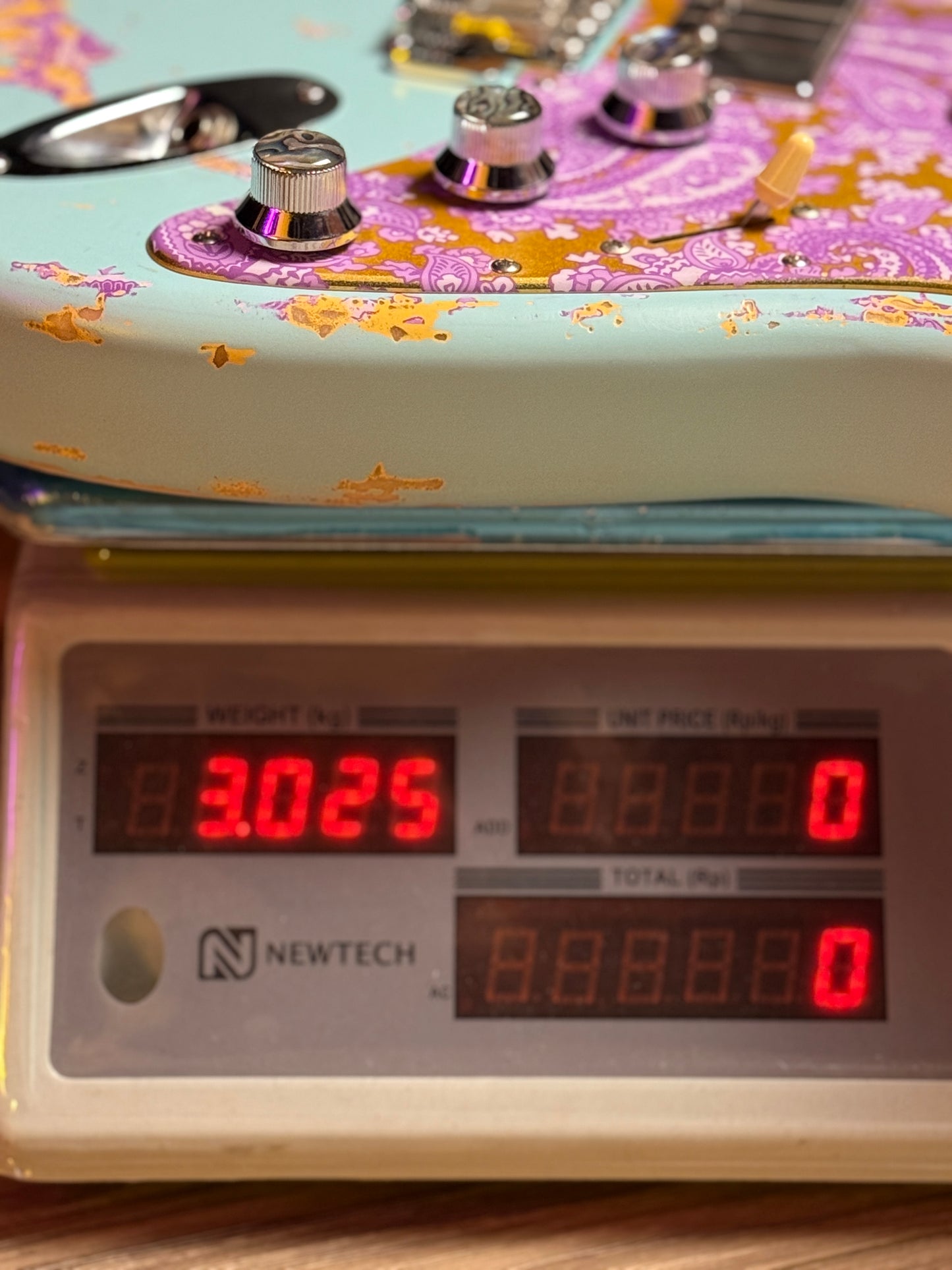 Dhatarattha Classic DST HSS in Daphne Blue over Purple Paisley with Rosewood FB and Nitrocellulose Lacquer Relic and Flame Neck