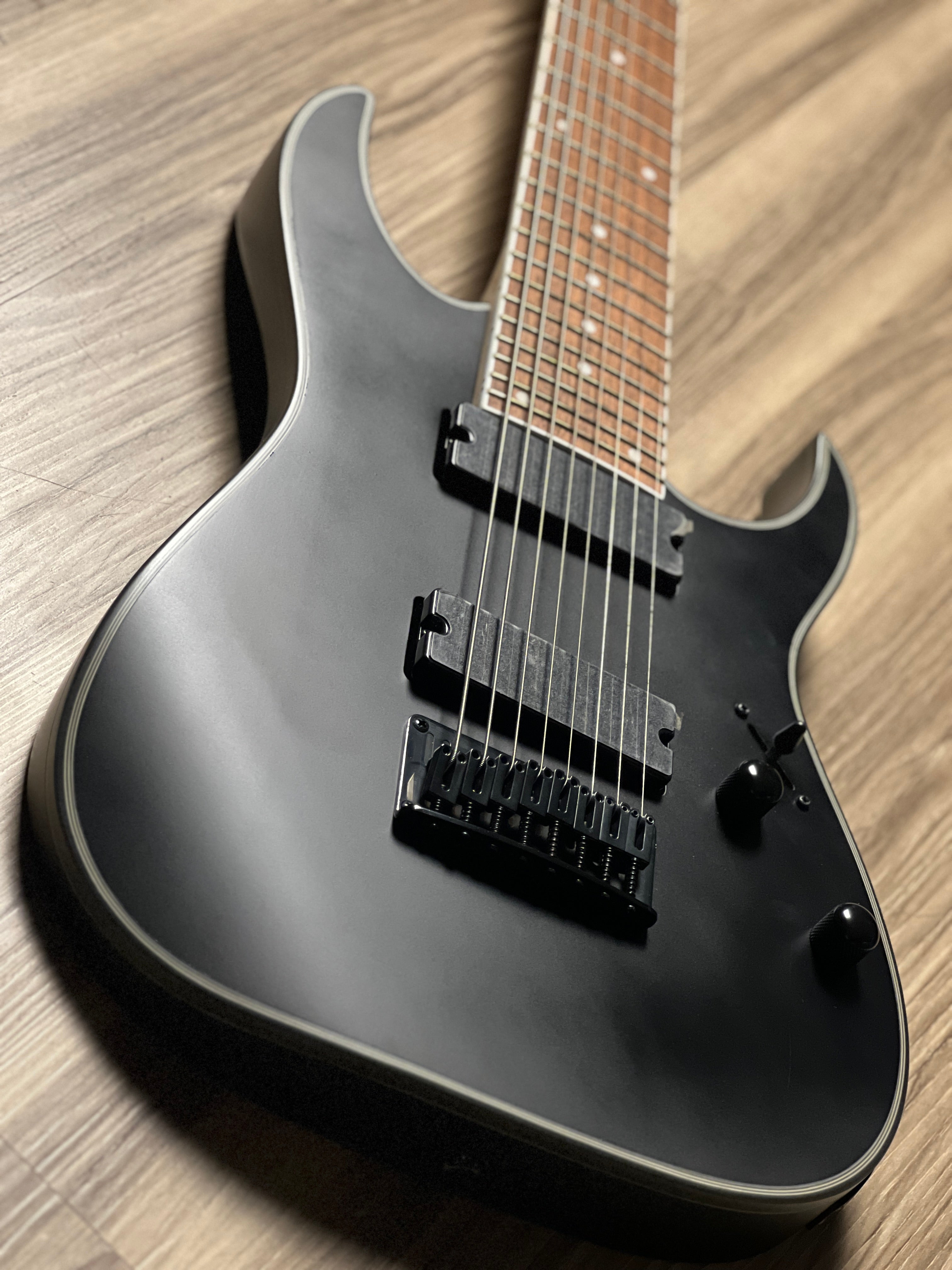 Ibanez RG8EX-BKF 8-String in Black Flat – nafiriguitar.com