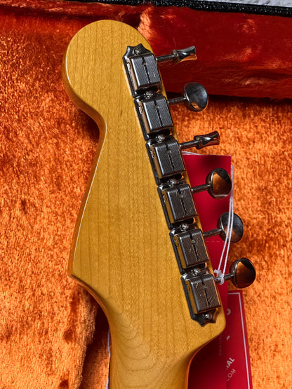 Fender American Vintage II 1965 Stratocaster with Round-Lam RW FB in Shoreline Gold