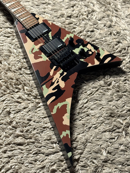 Jackson X Series Rhoads RRX24 with Laurel FB in Woodland Camo (USED)