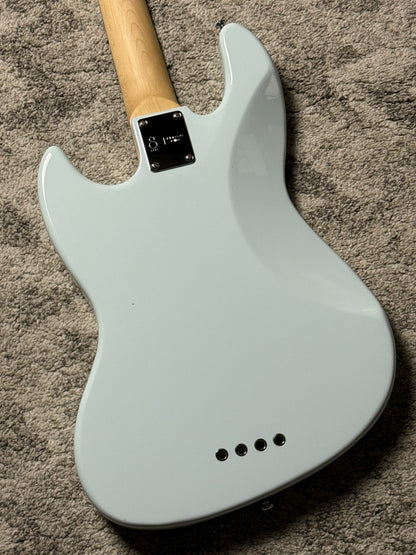Sire Marcus Miller V3P-4 String Passive Bass in Sonic Blue