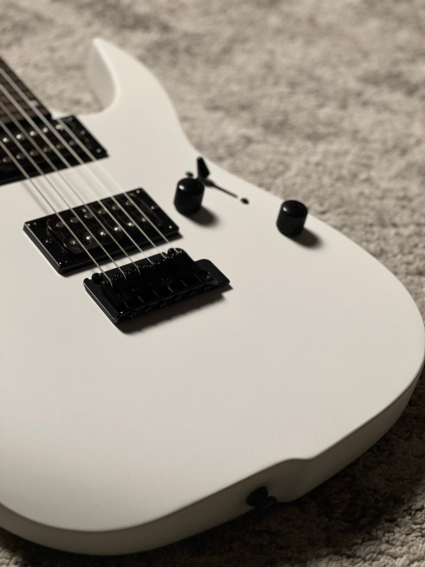Sire Larry Carlton X1 White Satin