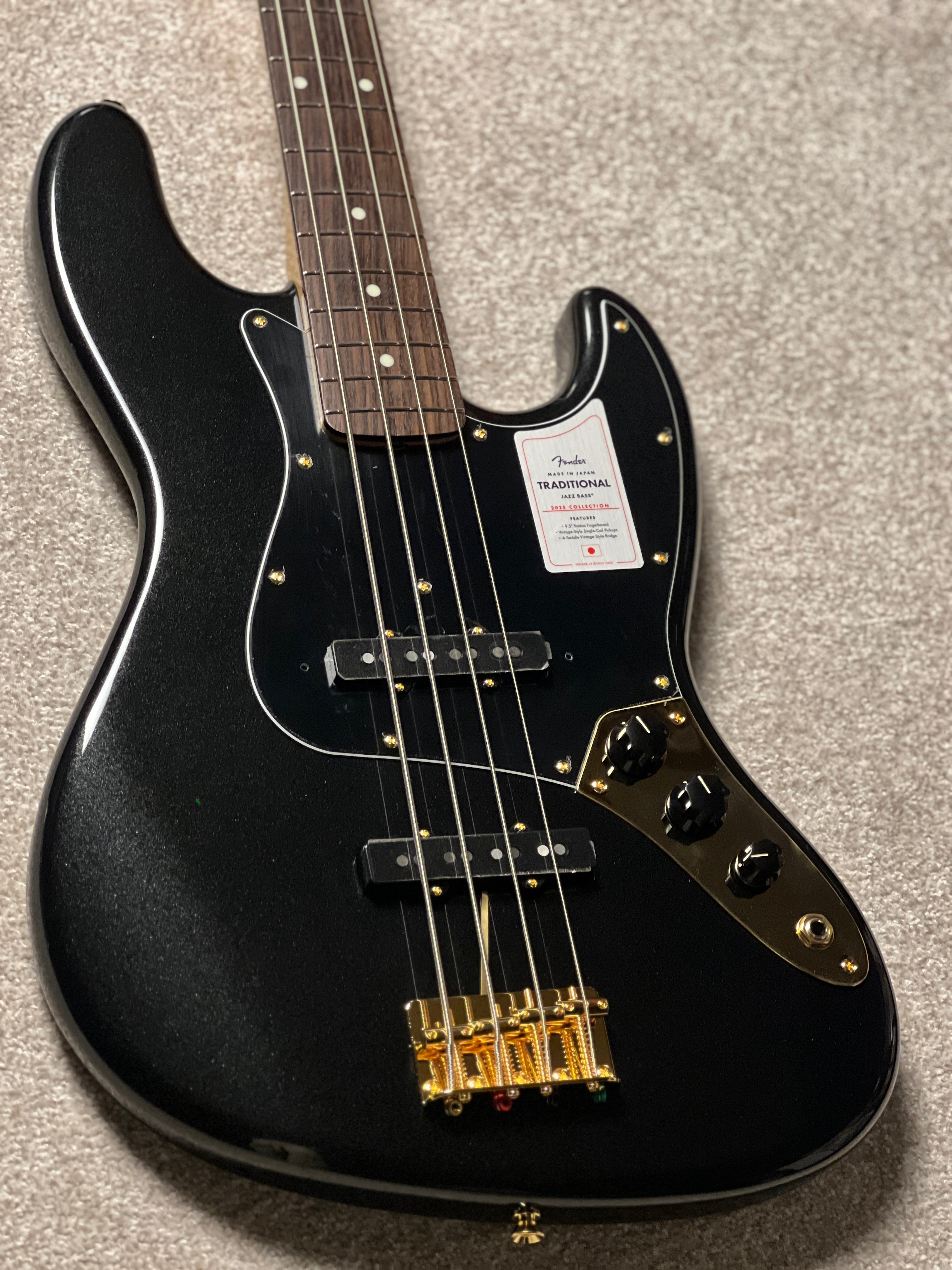 Fender Japan Traditional 2025 Collection 60s Jazz Bass with RW FB