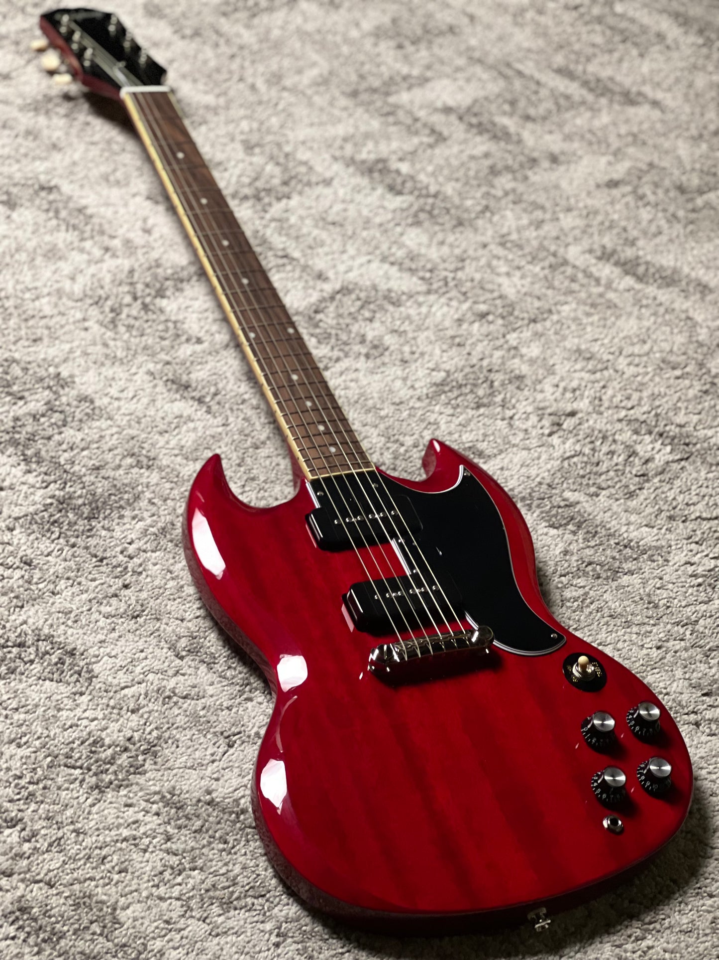Epiphone SG Special P-90 in Cherry Red