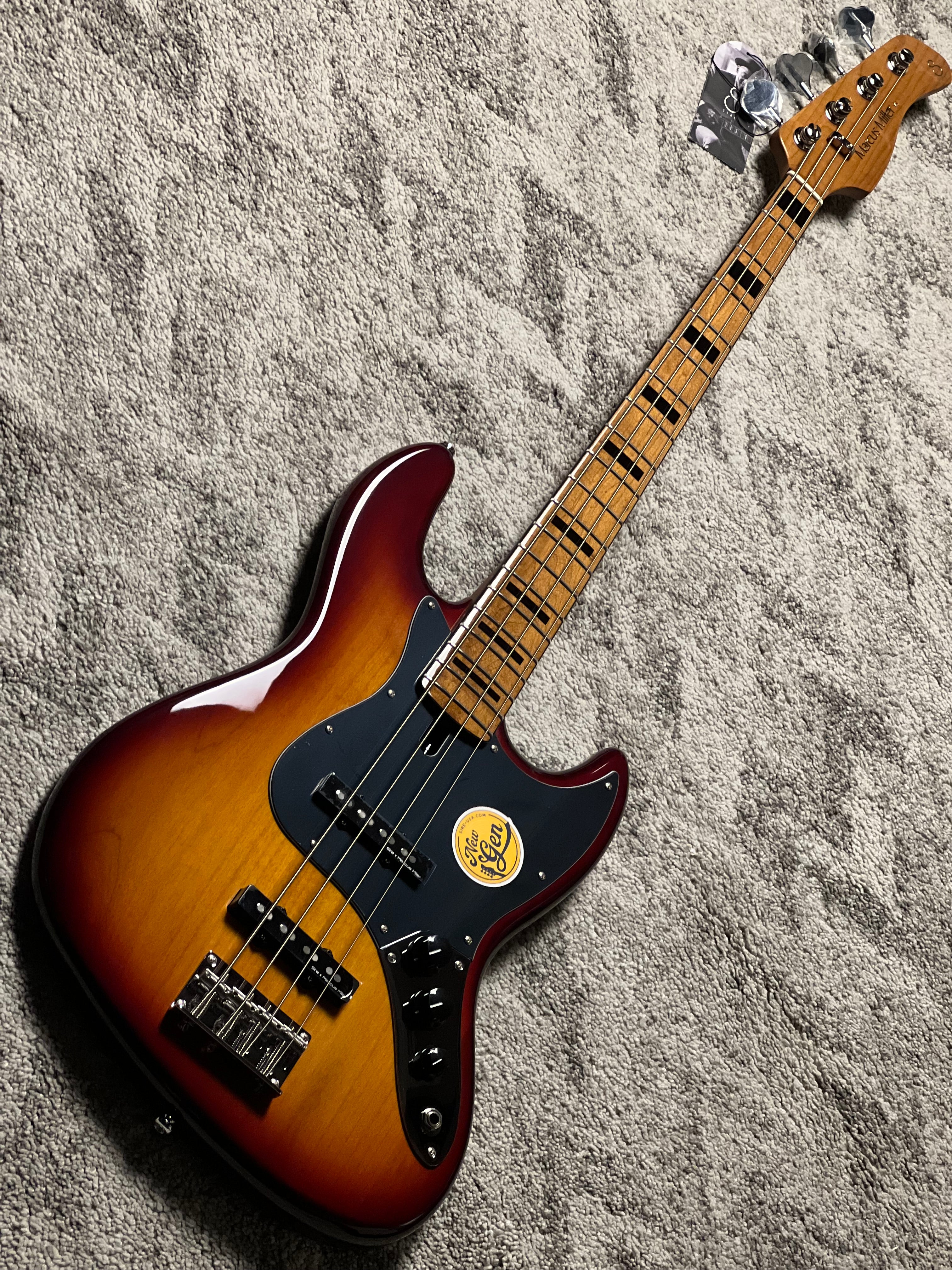 Sire Marcus Miller V5 Alder 4 String in Tobacco Sunburst