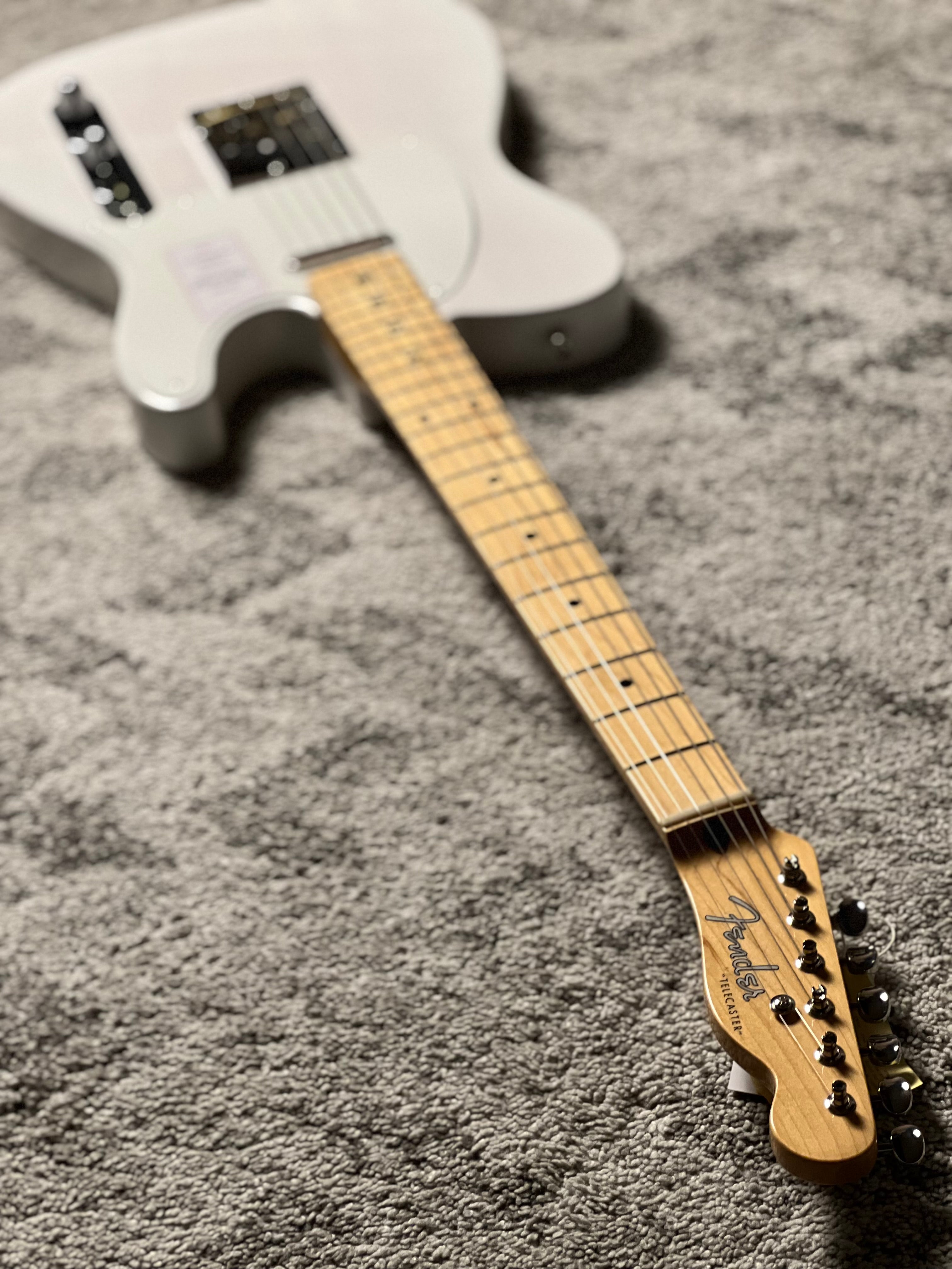 Fender Japan Traditional II 50s Telecaster with Maple FB in White