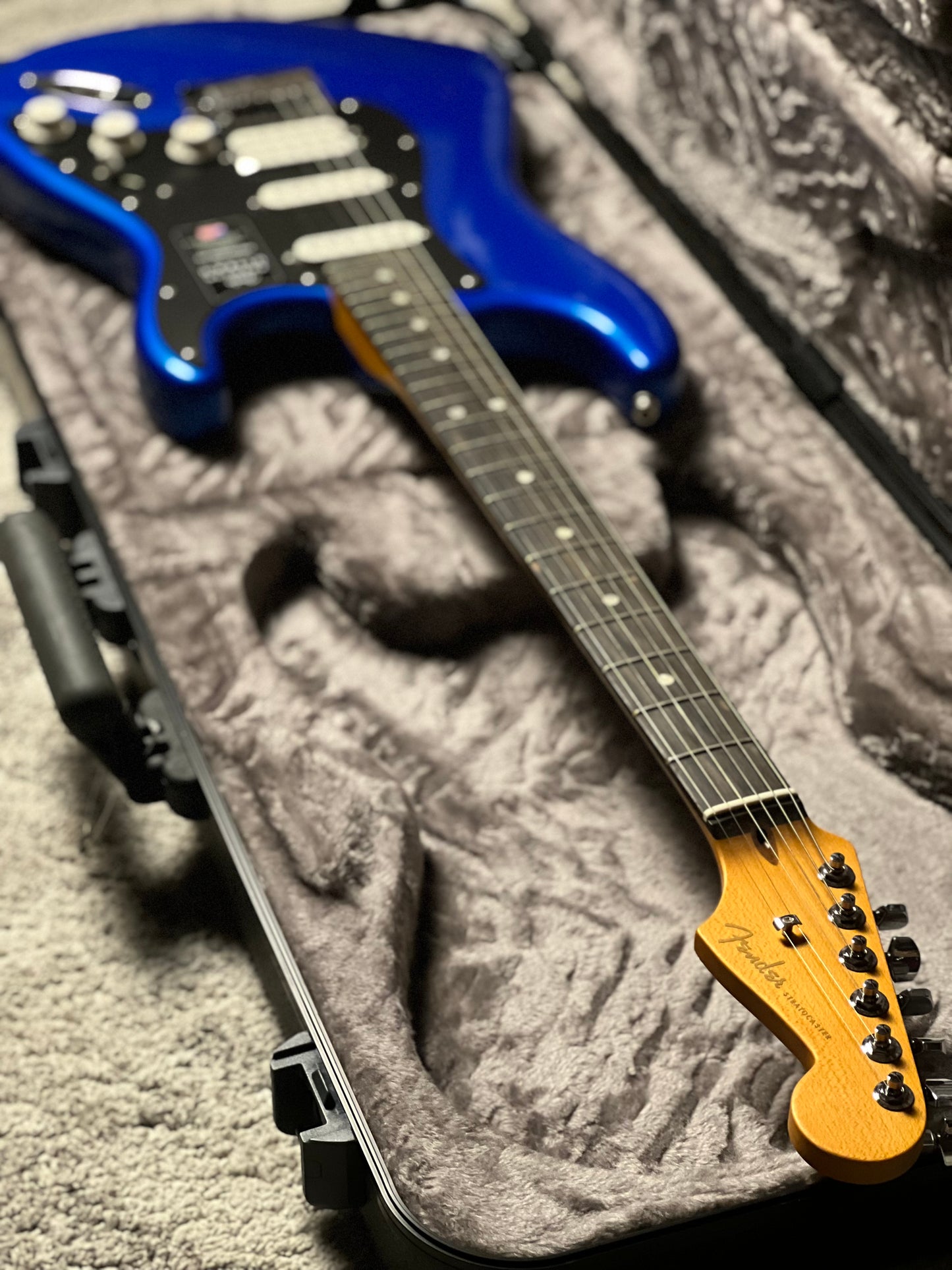 Fender American Ultra II Stratocaster HSS with Ebony FB in Noble Blue US240030709