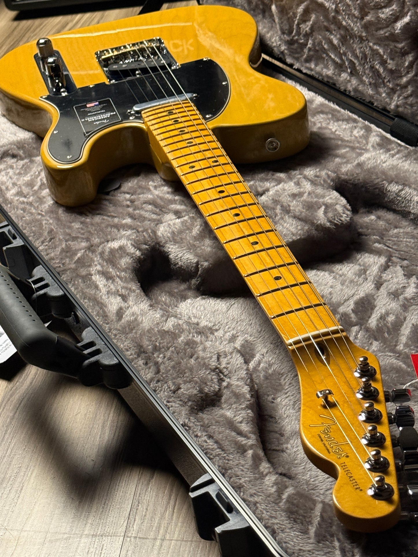 Fender American Professional II Telecaster Maple FB in Butterscotch Blonde US25049706