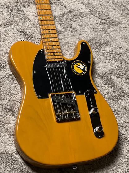 Sire Larry Carlton T7 in Butterscotch Blonde