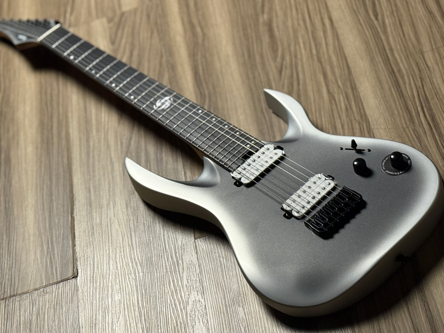 SQOE SEIB7S 7 String in Satin Neon Silver