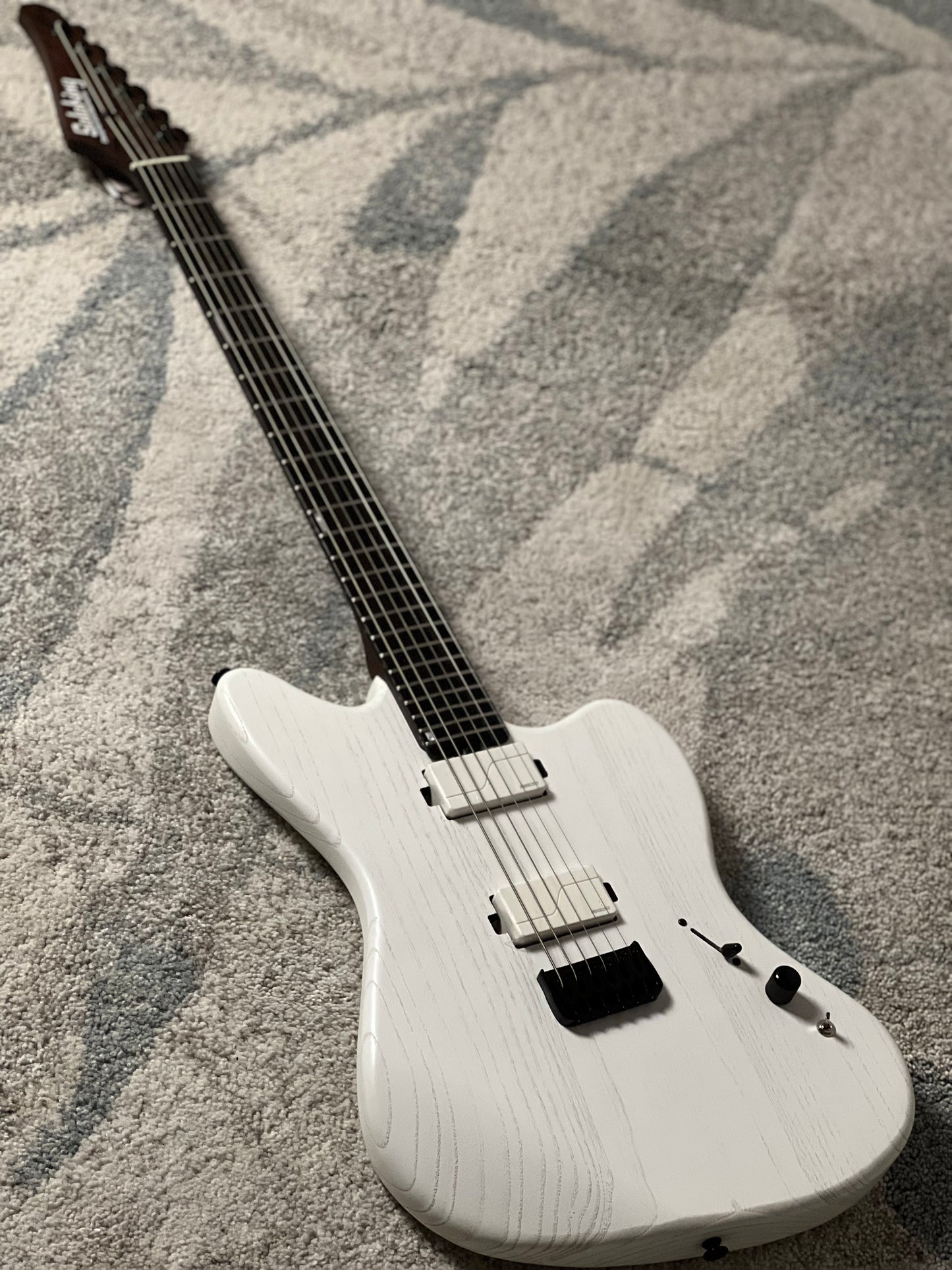 Soloking MJM-1 Custom Baritone HH with Fishman Fluence and Wenge Neck in Open Pore White
