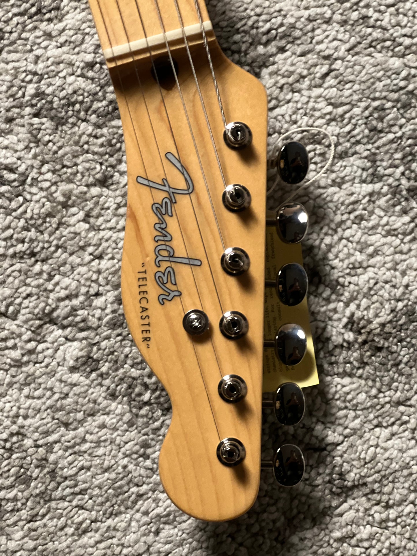 Fender Japan Traditional II 50s Telecaster with Maple FB in White Blonde JD25007157