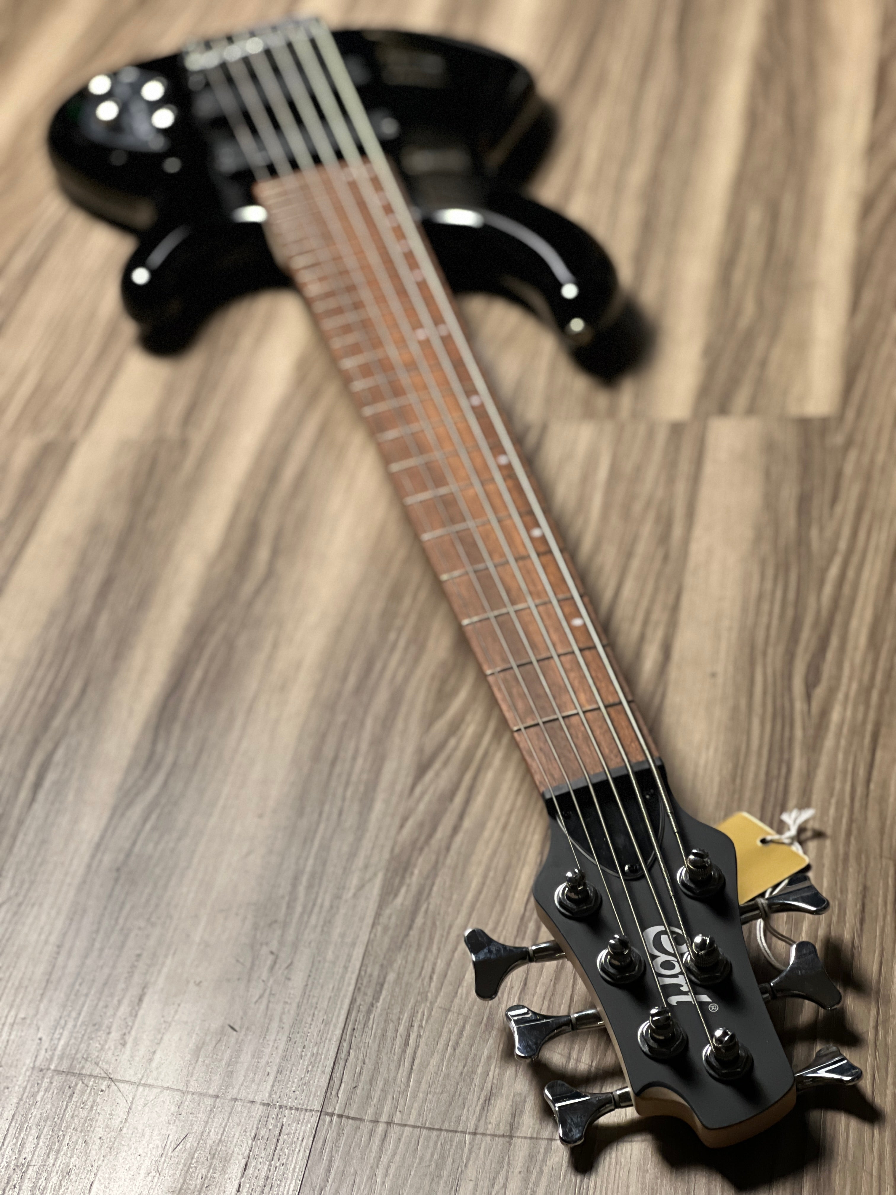 CORT Action Bass VI PLUS in Black – nafiriguitar.com