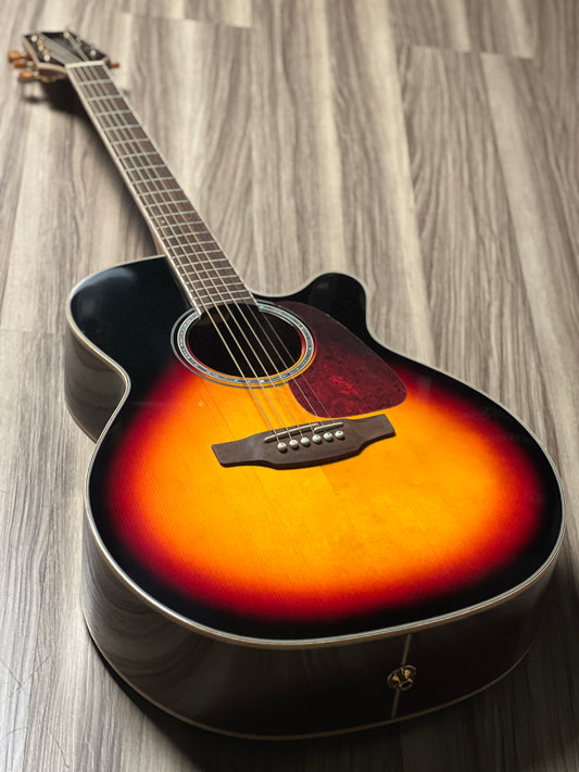 Takamine GN71CE in Brown Sunburst