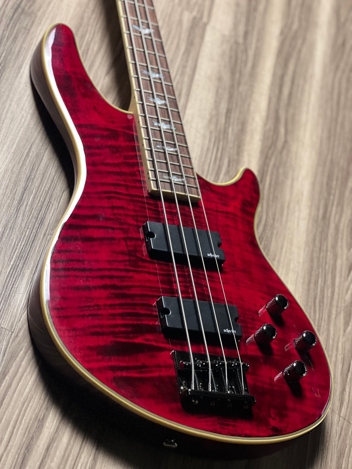 Schecter Omen Extreme 4 Electric Bass Black Cherry