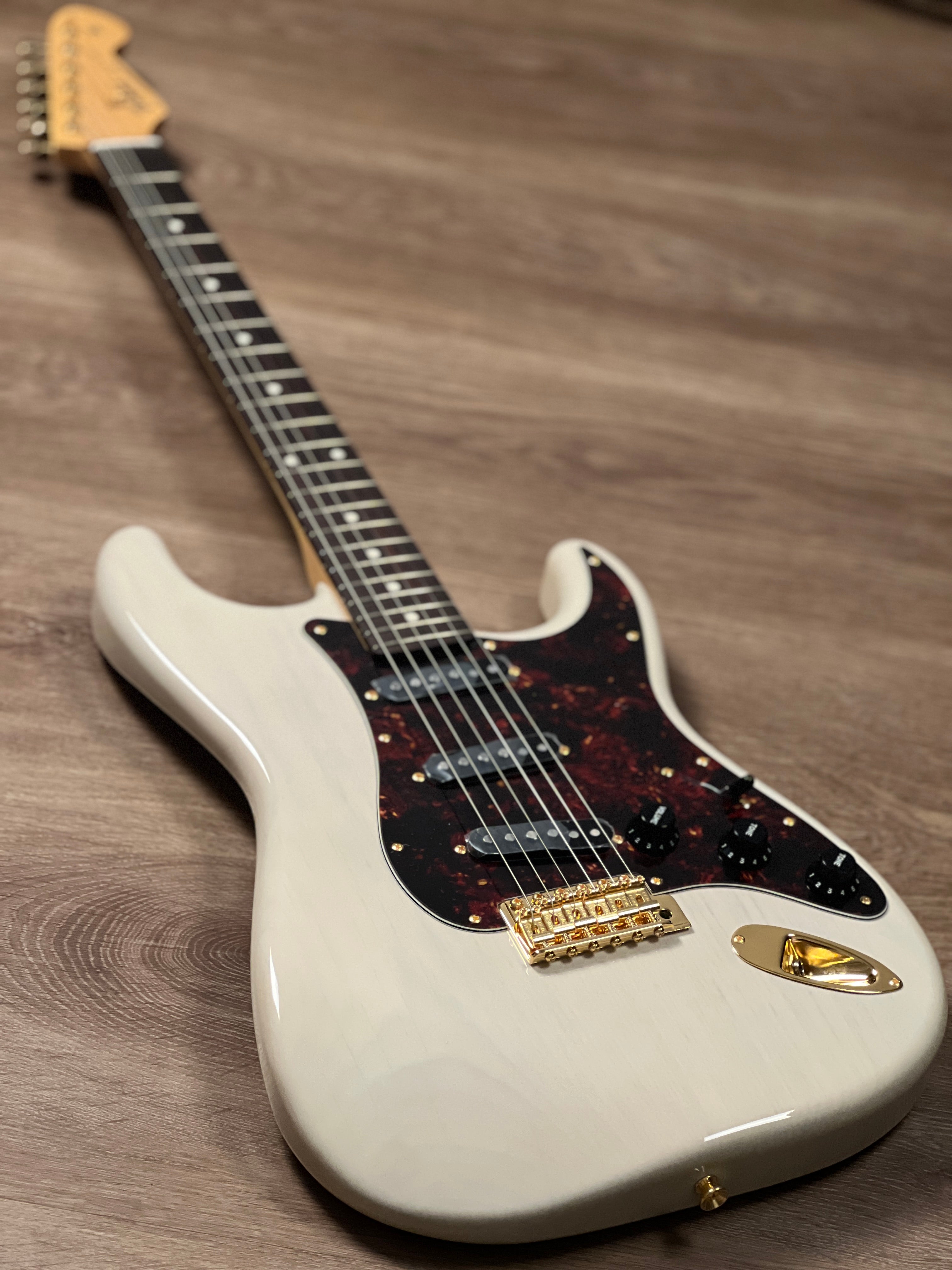 Tokai Vintage Series – Page 3 – nafiriguitar.com