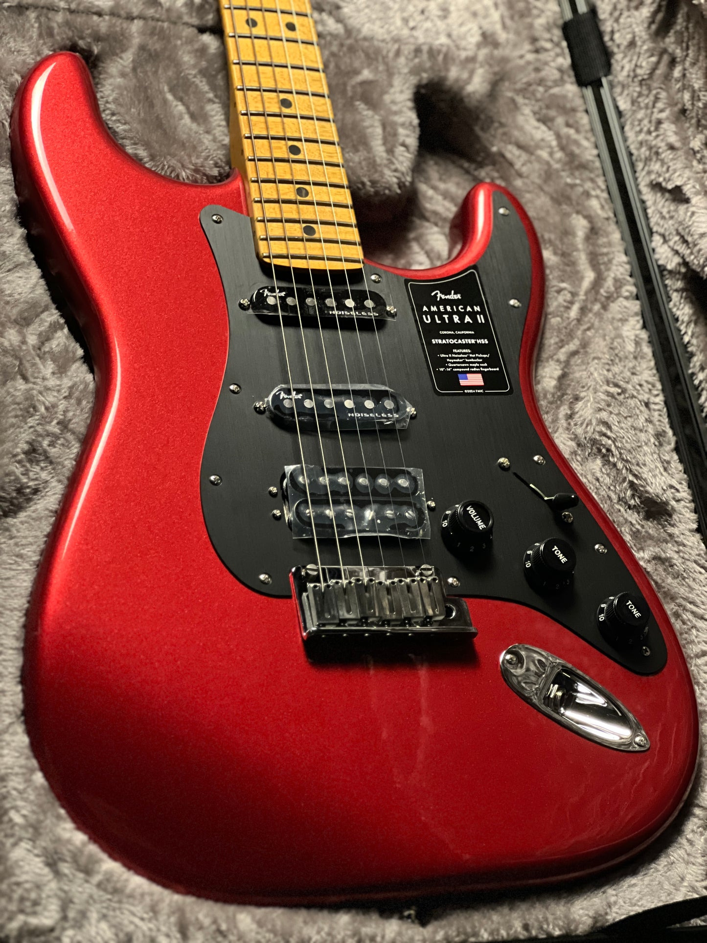 Fender American Ultra II Stratocaster HSS with Maple FB in Sinister Red US240038929