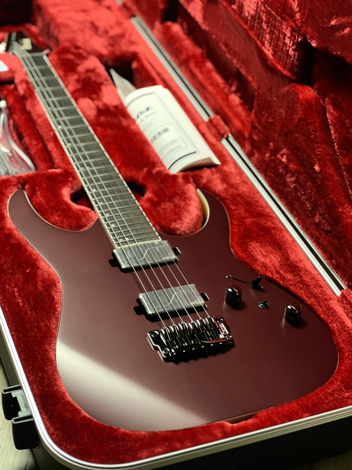 Ibanez Prestige RG5121-BCF in Burgundy Metallic Flat with Case F2418689