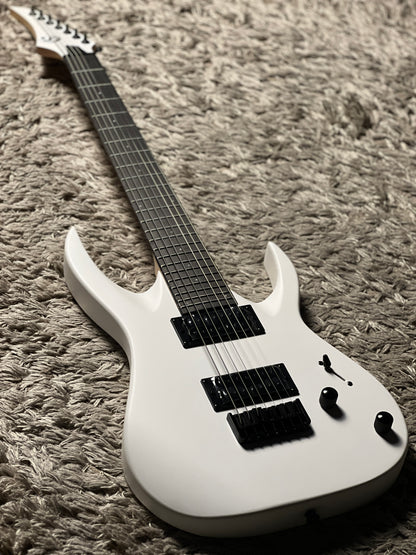 Solar AB4.7W-E 7-String in Matte White