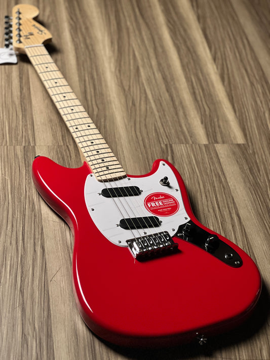 Squier Sonic Mustang with White Pickguard and Maple FB in Torino Red