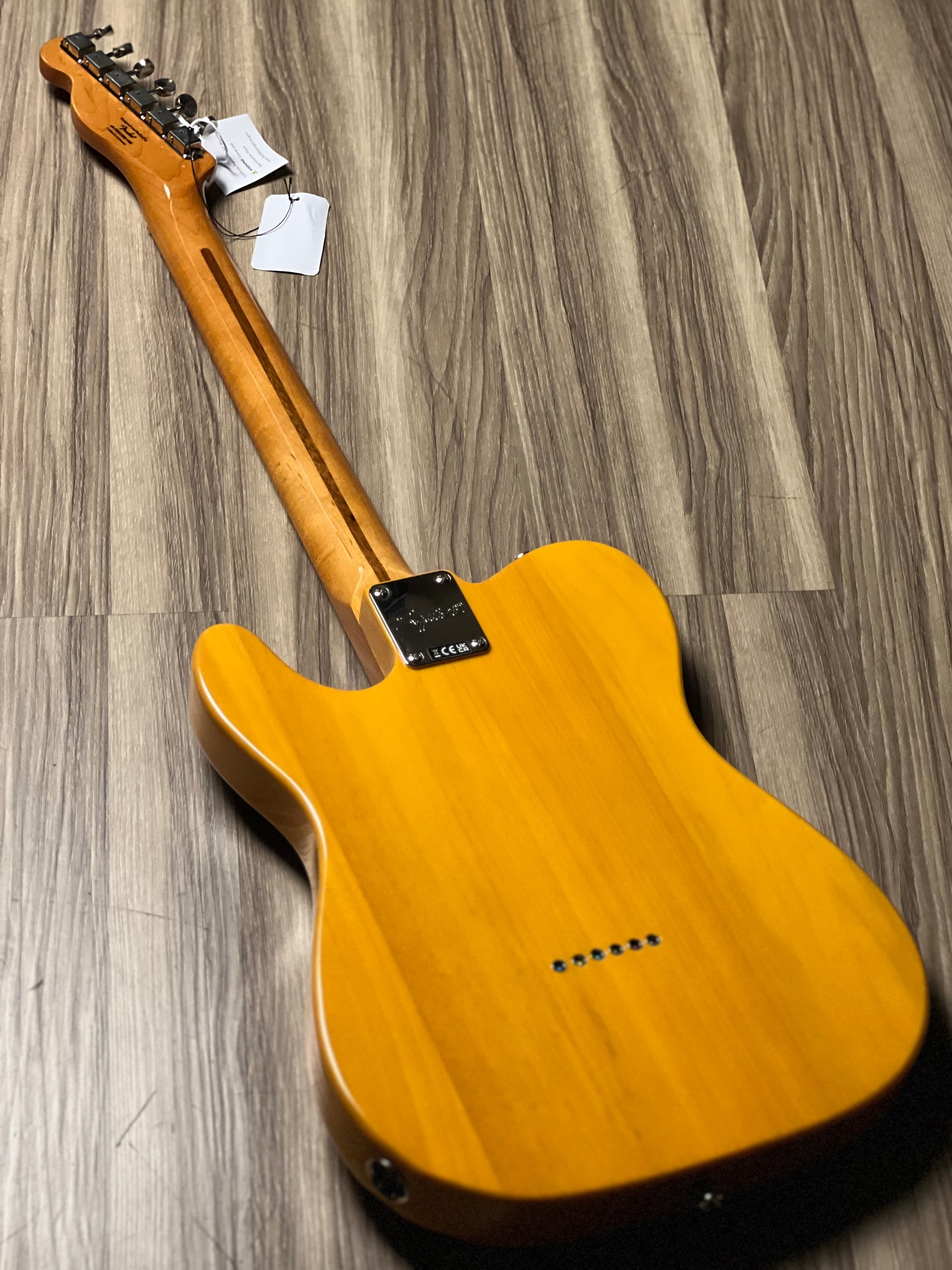 Squier FSR Classic Vibe 50s Telecaster With Maple FB in Butterscotch Blonde