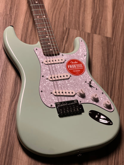 Squier FSR Affinity Series Stratocaster with White Pearloid Pickguard and Laurel FB in Surf Green