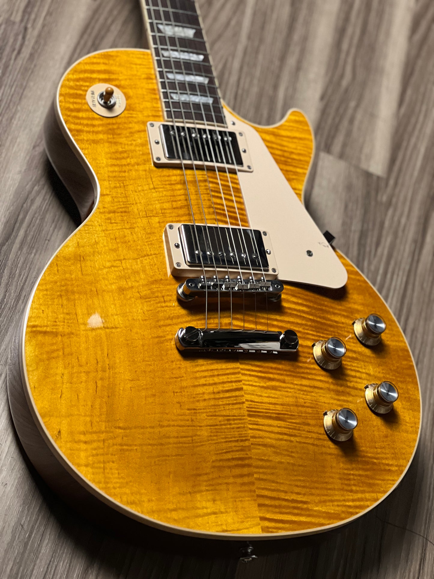 Gibson LP Standard 60s Figured Top in Honey Amber w/Case 216530269