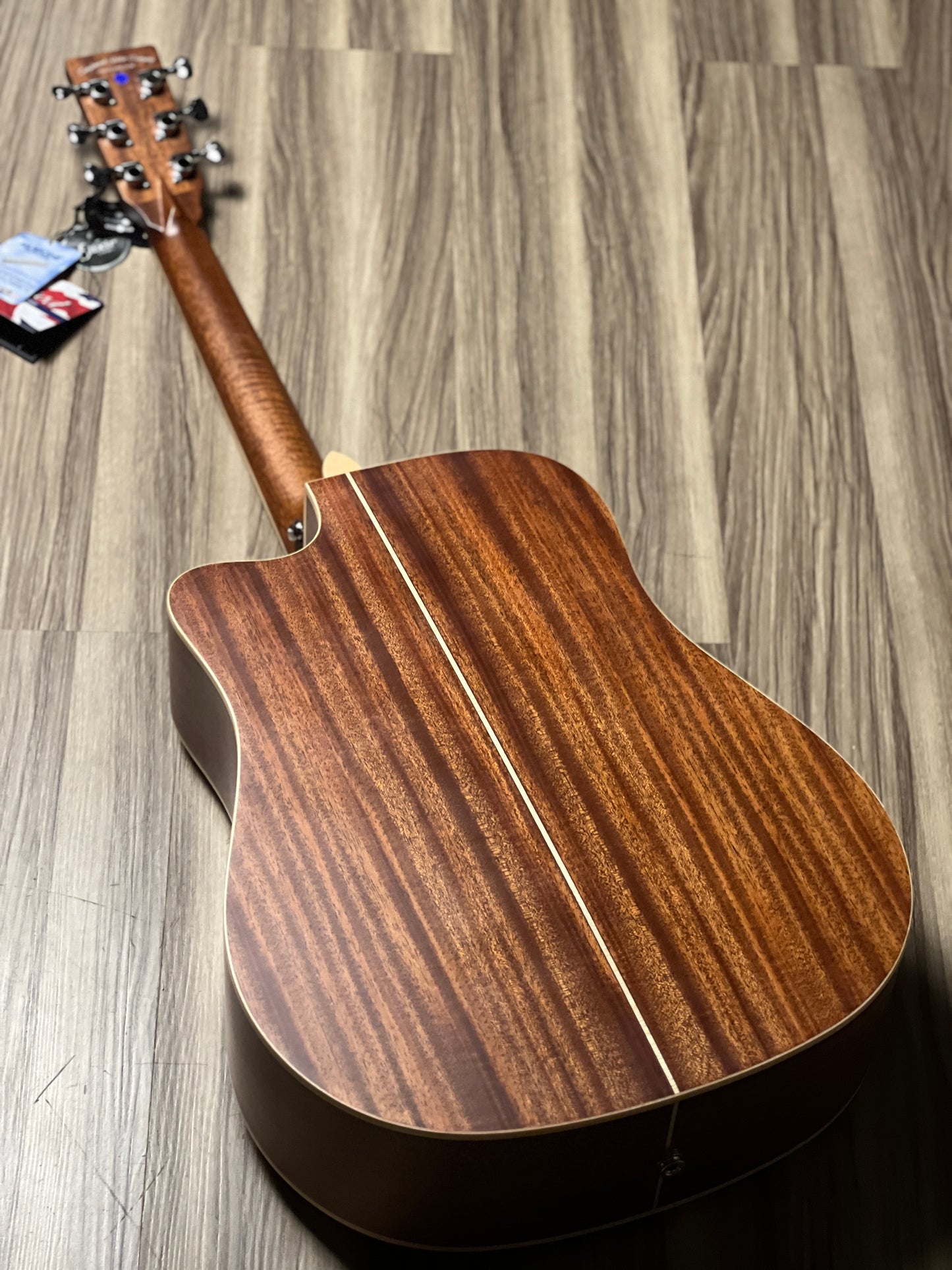 Tanglewood TP5 SE Slope Shoulder Dreadnought With Fishman Presys in Natural