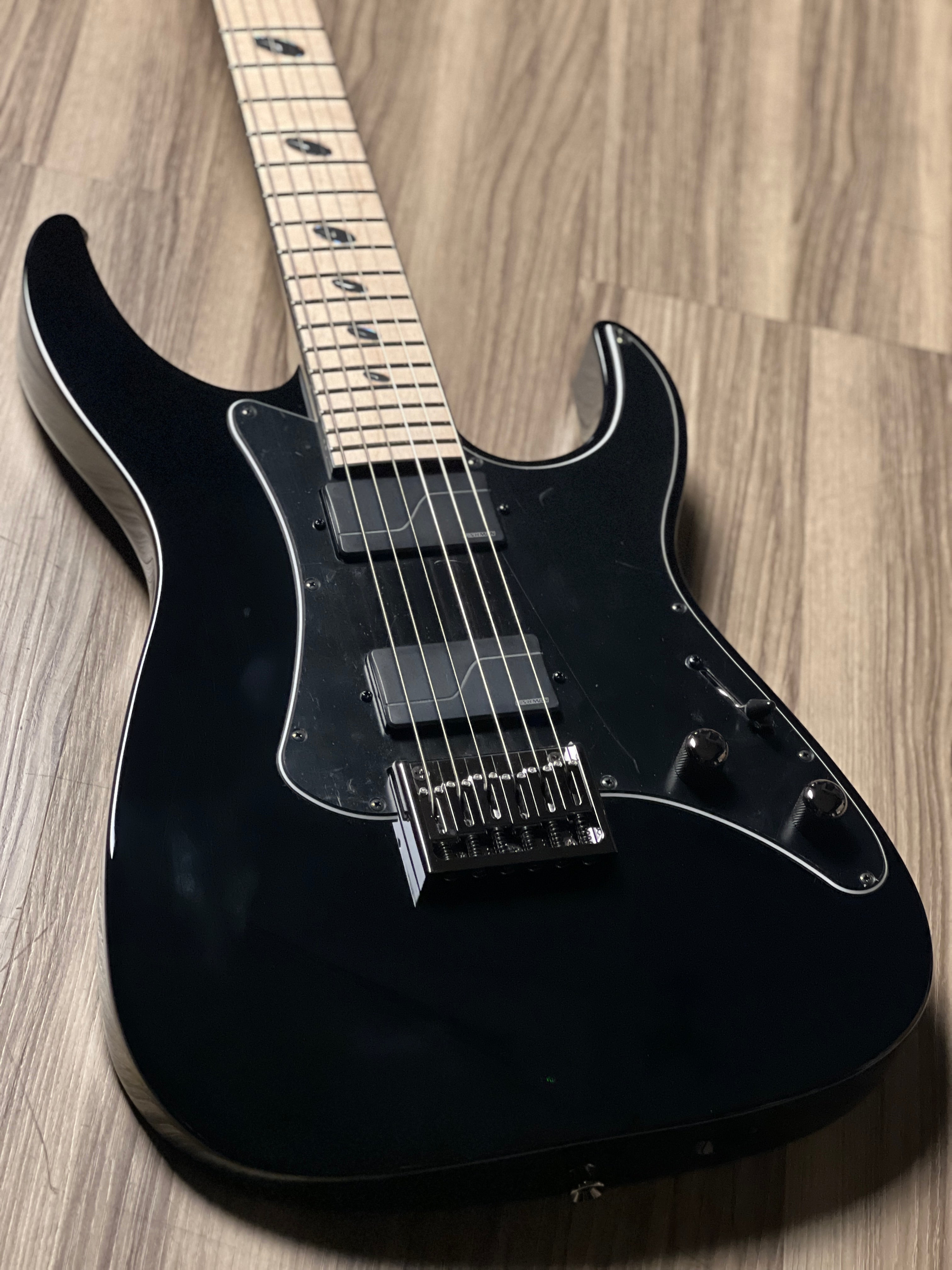Caparison Dellinger-JSM Black 3360024 – nafiriguitar.com