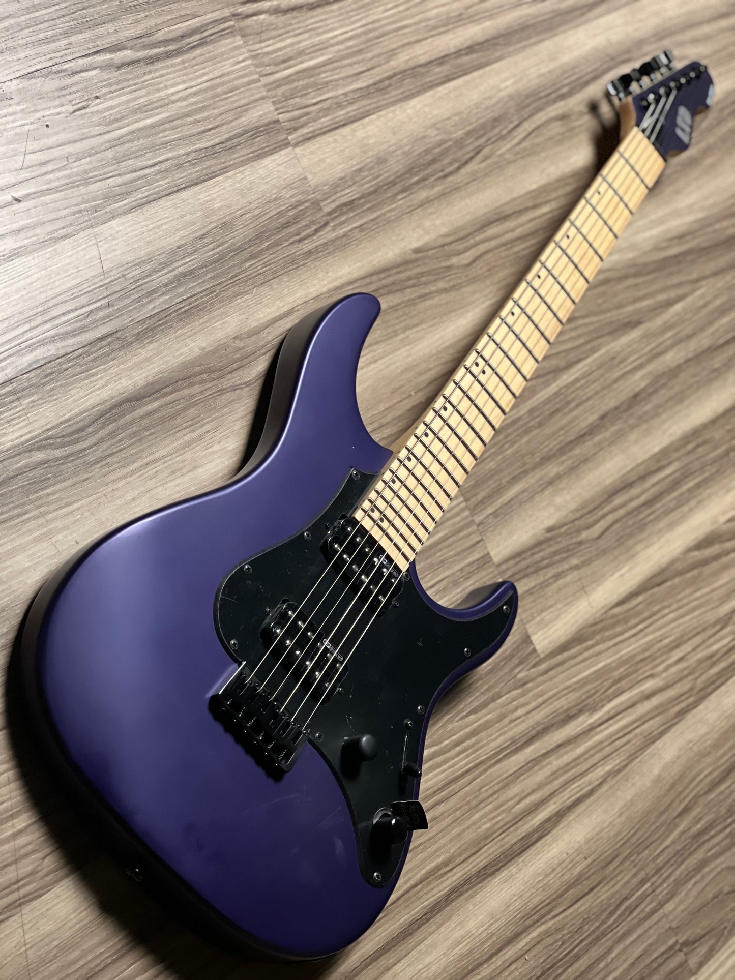 ESP LTD SN-200HT M In Dark Metallic Purple Satin