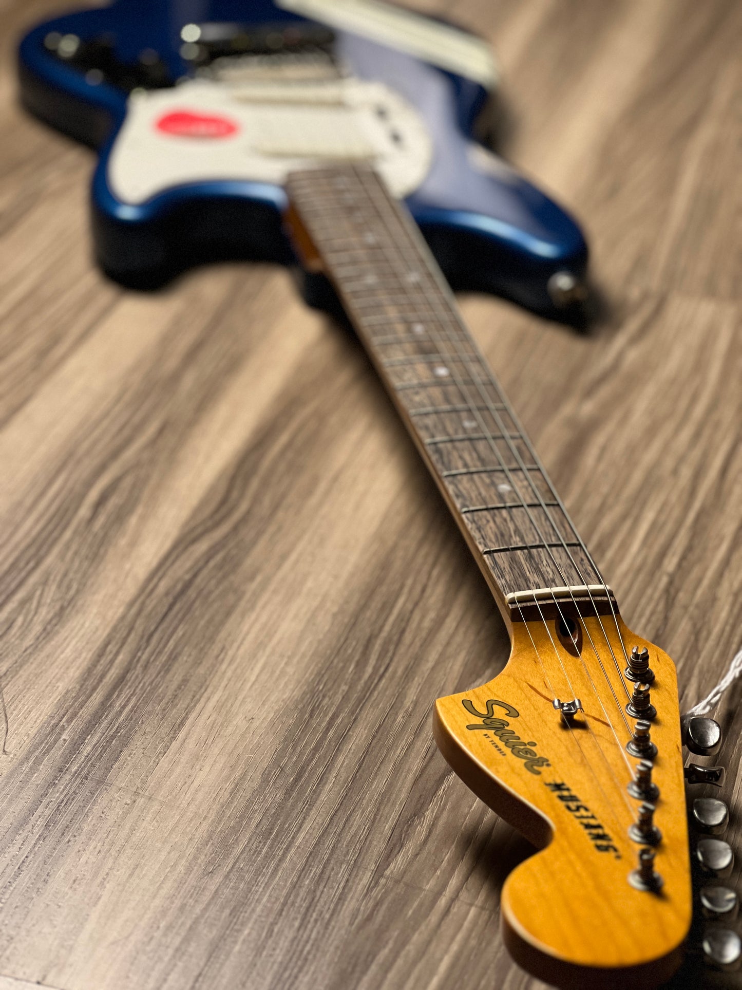 Squier FSR Classic Vibe 60s Competition Mustang Guitar w/ Olympic White Stripes in Lake Placid Blue