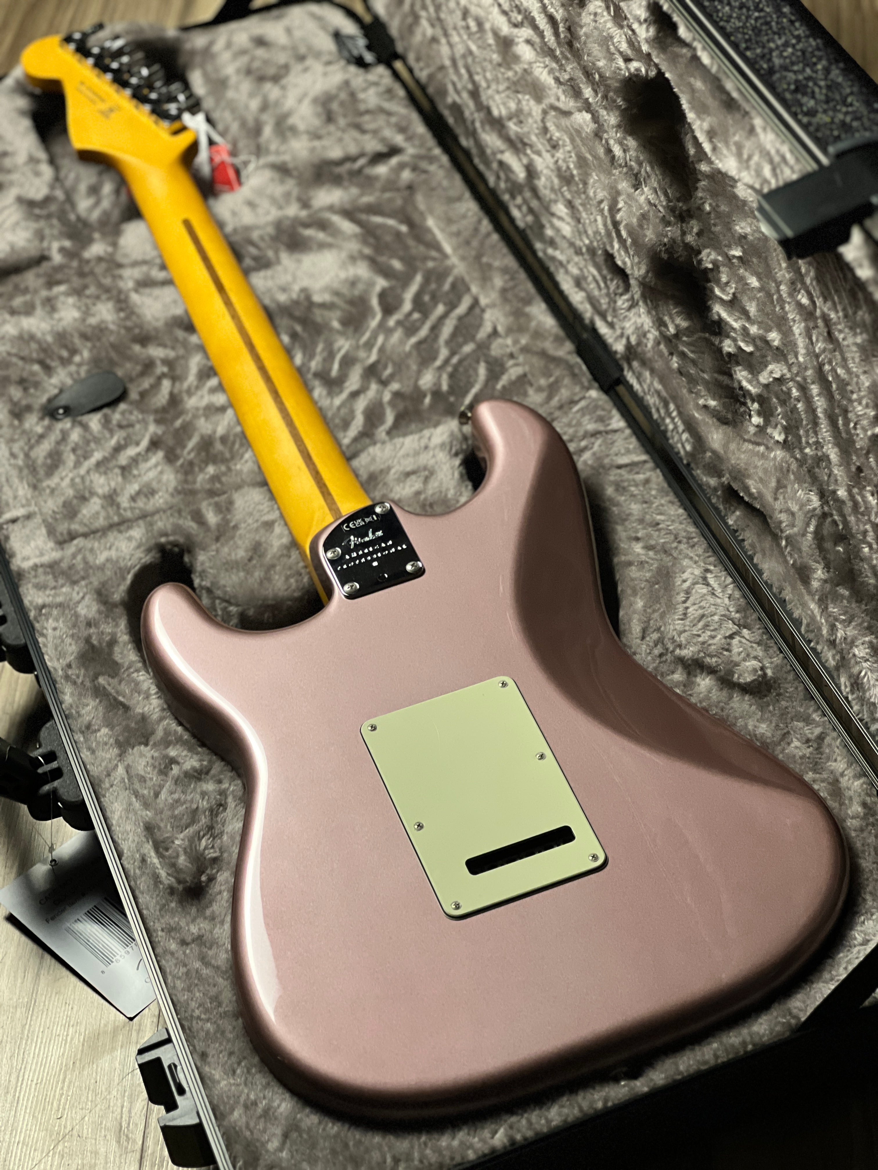 ギター Fender MIJ FSR Stratocaster Burgundy Fender Made in Japan FSR Collection Hybrid II Stratocaster