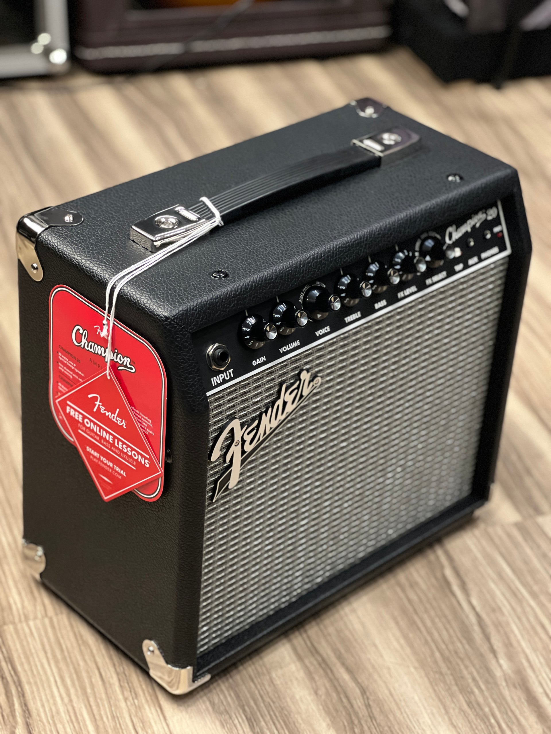 Fender Champion 20 Guitar Combo Amplifier – nafiriguitar.com