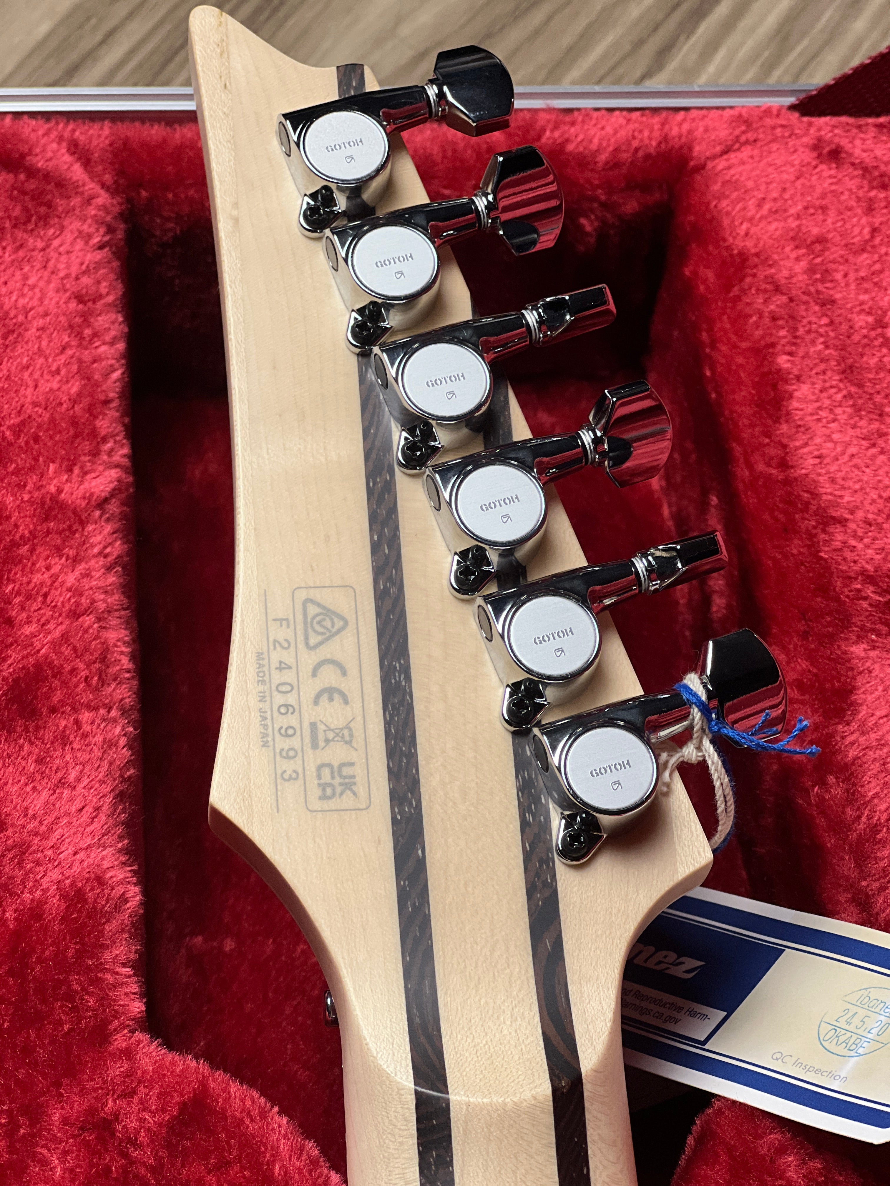 Ibanez RG5440C-PW with Case in Pearl White F2406993 – nafiriguitar.com