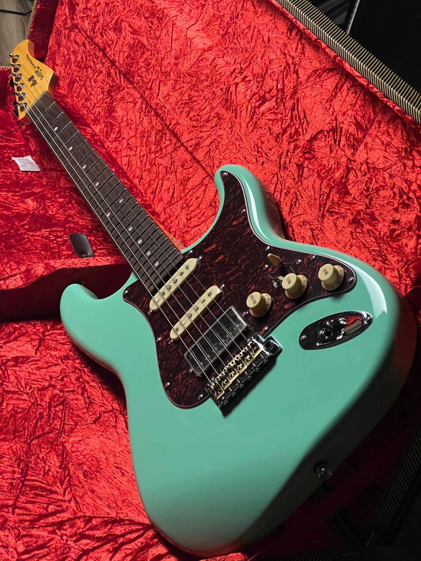 SQOE SEST1000 HSS Custom Shop Series in Seafoam Green Limited Edition with Hardshell Case