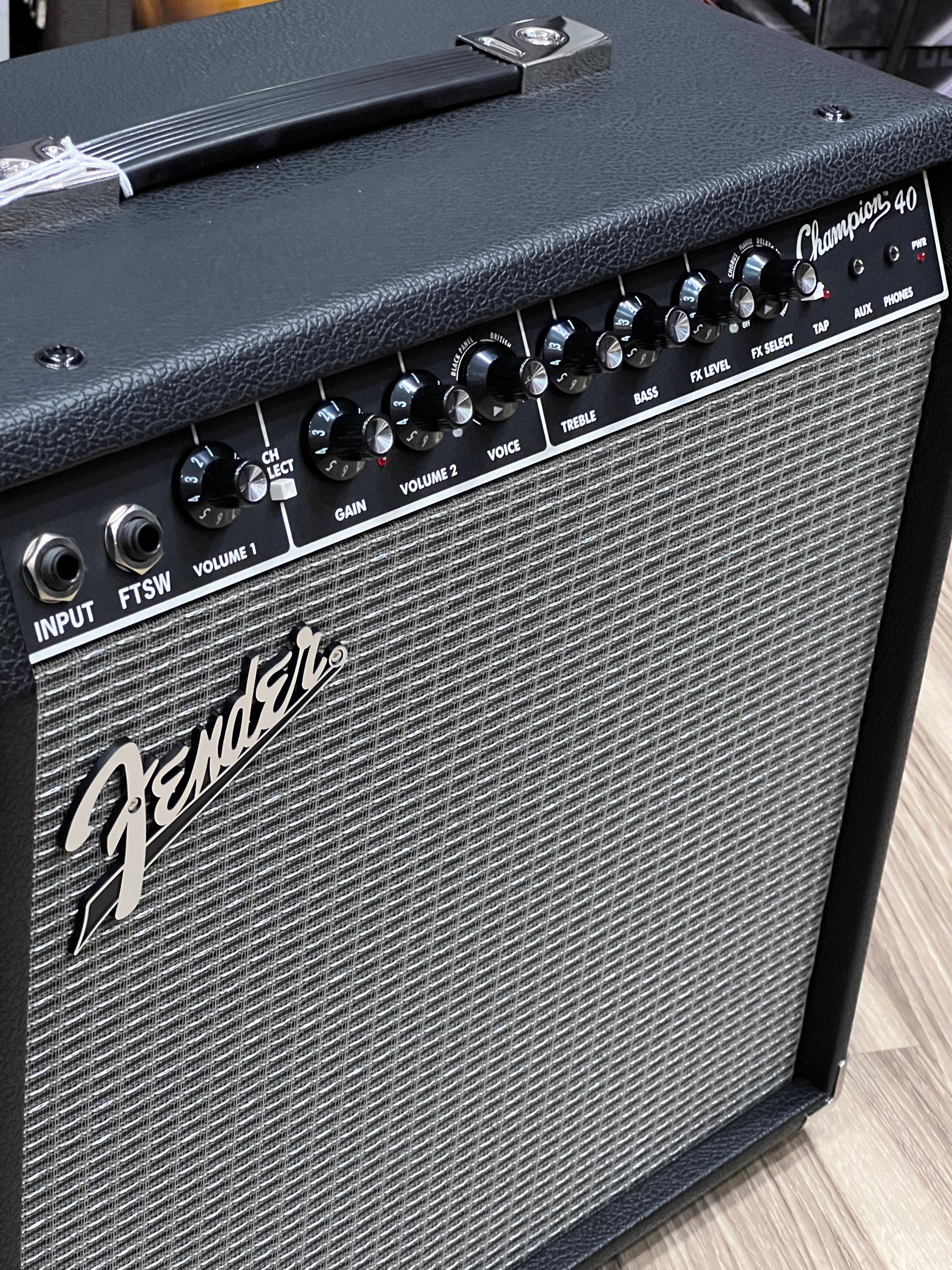 fender champion 40 with pedals Fender Champion 40 Guitar Amplifier – nafiriguitar.com