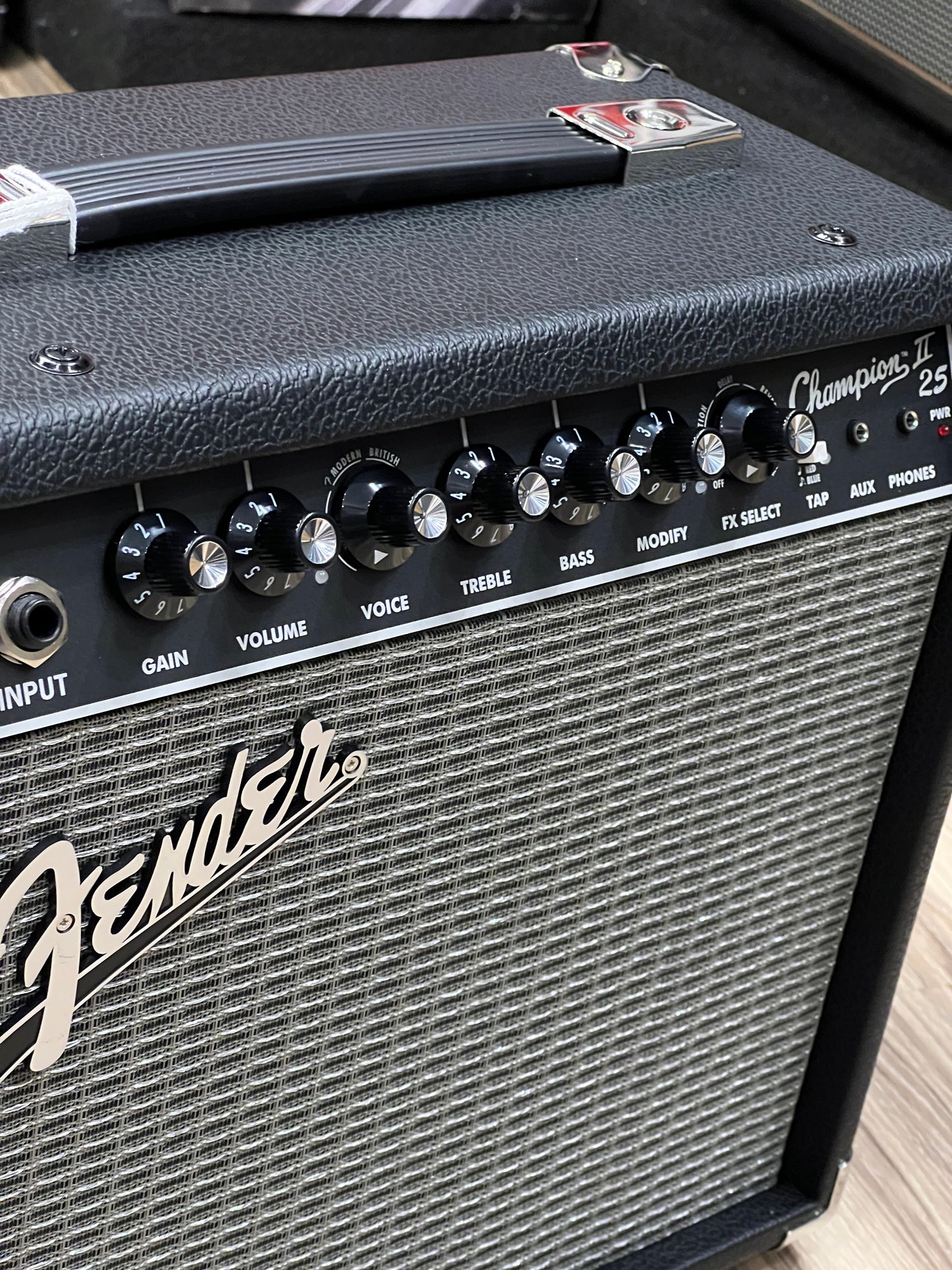 Fender Champion II 25 Guitar Combo Amplifier, 230V EU