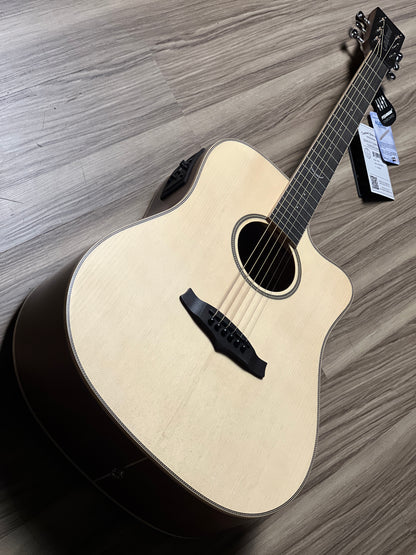 Tanglewood TP5 SE Slope Shoulder Dreadnought With Fishman Presys in Natural