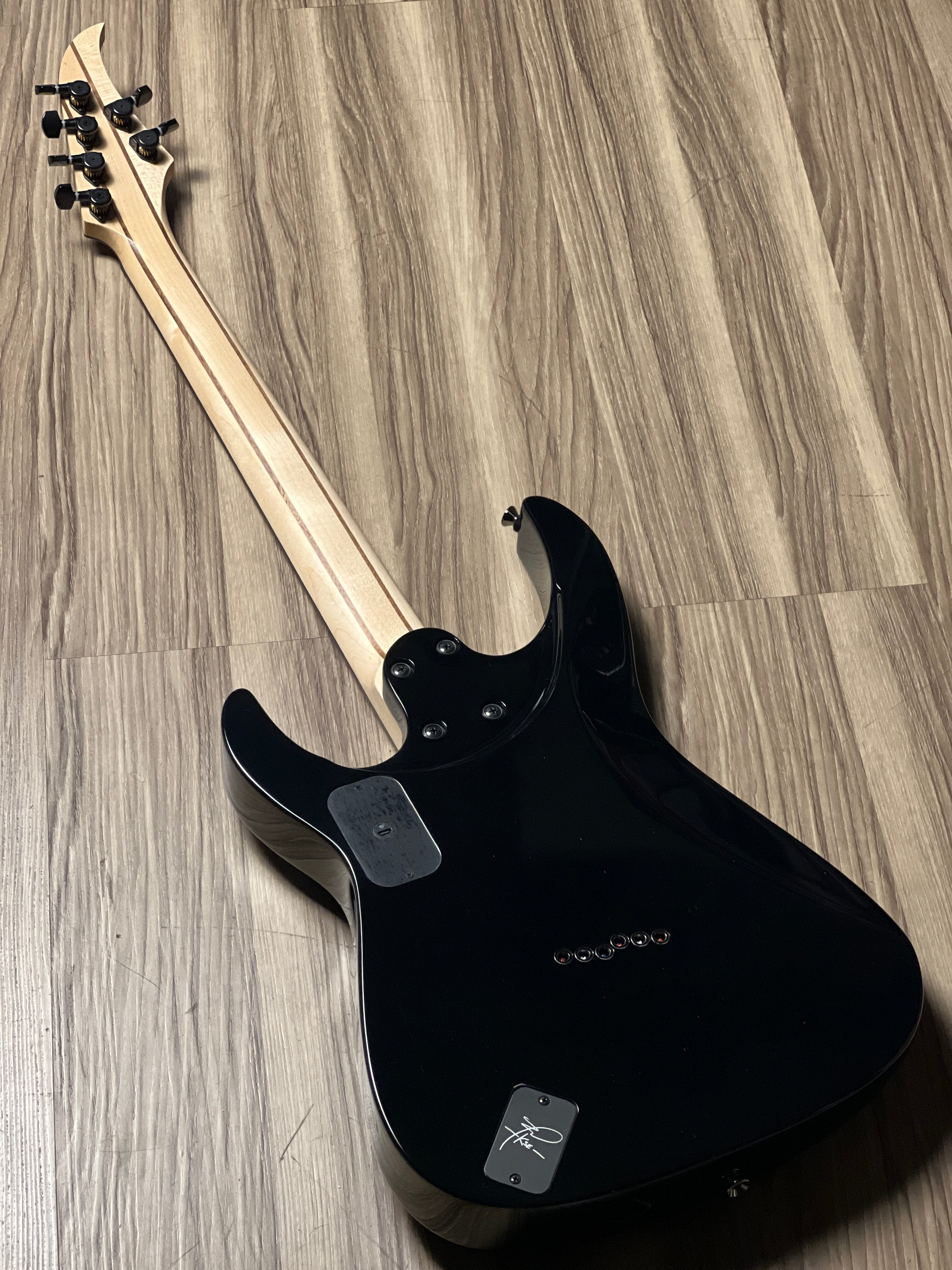 Caparison Dellinger-JSM Black 3360024 – nafiriguitar.com