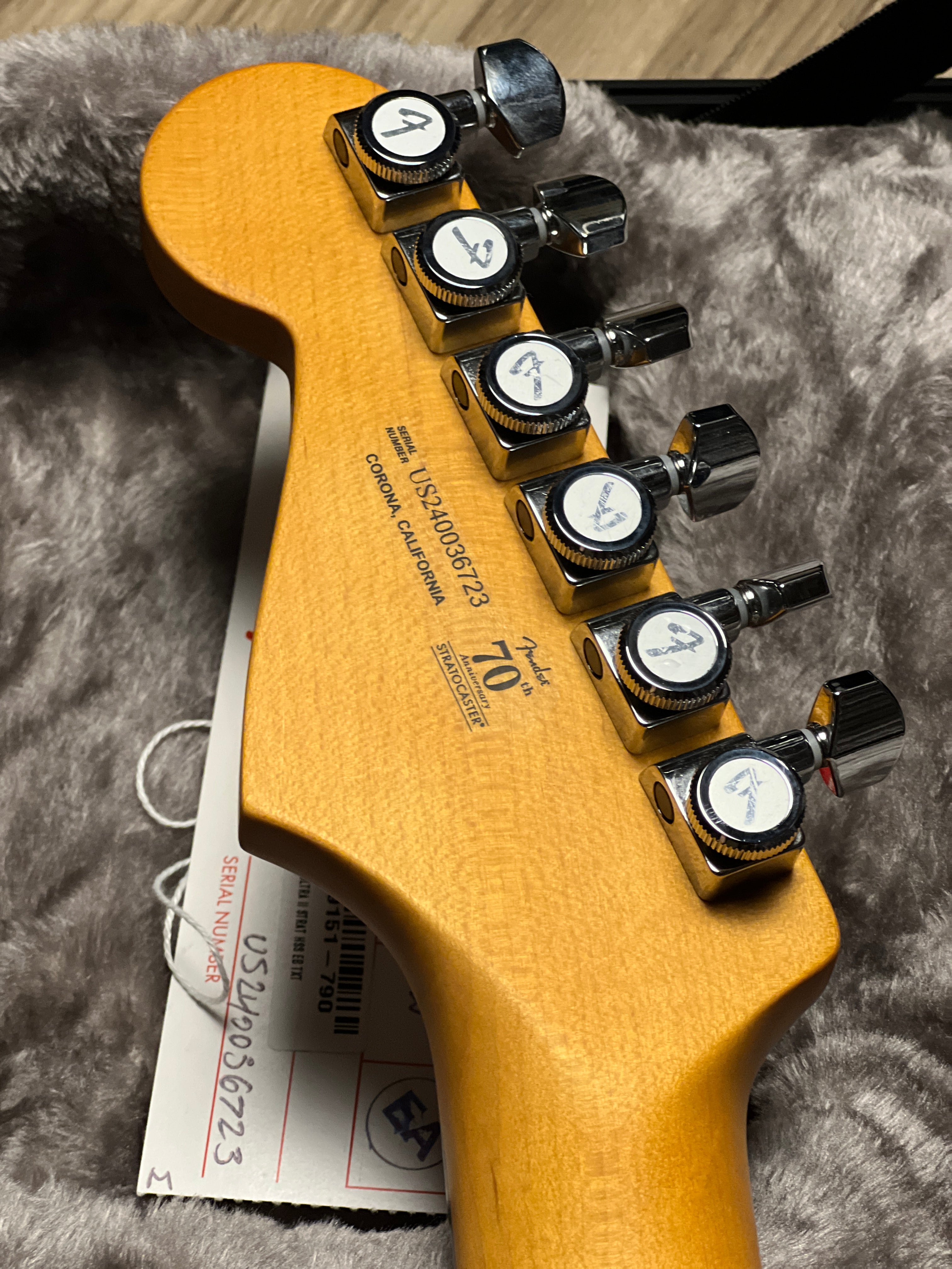Fender American Ultra II Stratocaster HSS with Ebony FB in Texas
