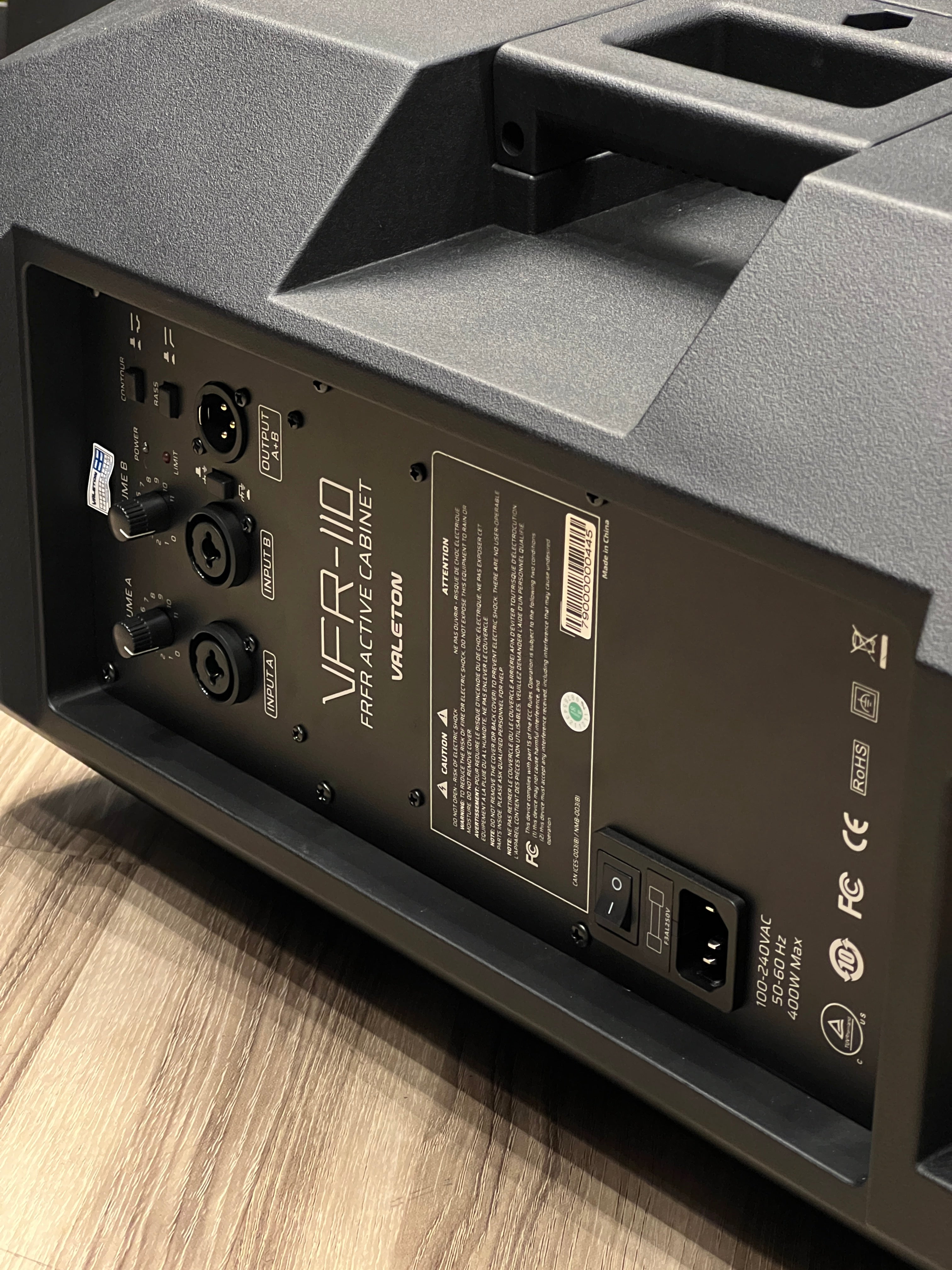 Valeton VFR-110 1300W FRFR Speaker Cabinet – nafiriguitar.com