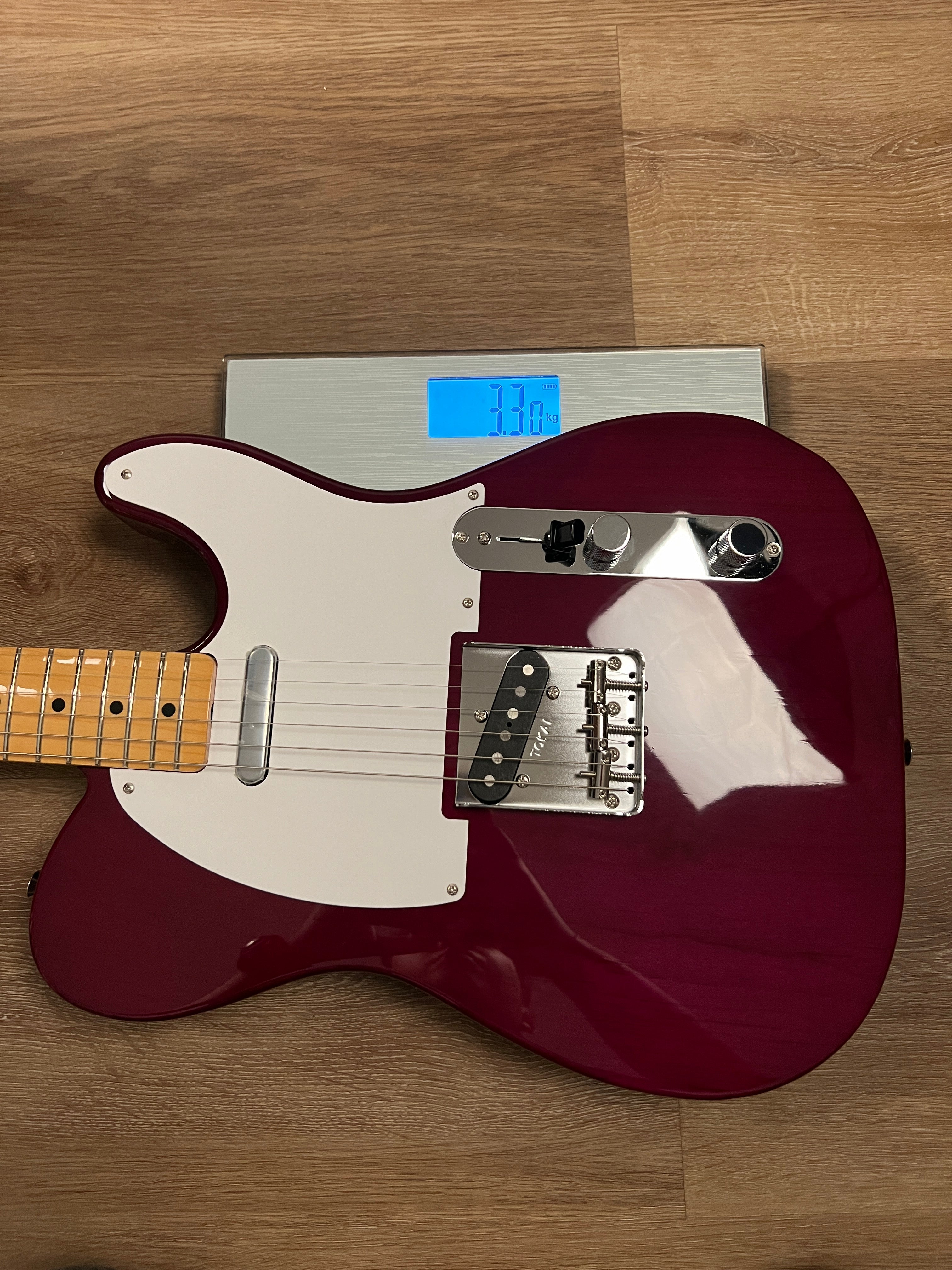Tokai TTE-101/M SPL Breezysound Japan in See Thru Purple 231225