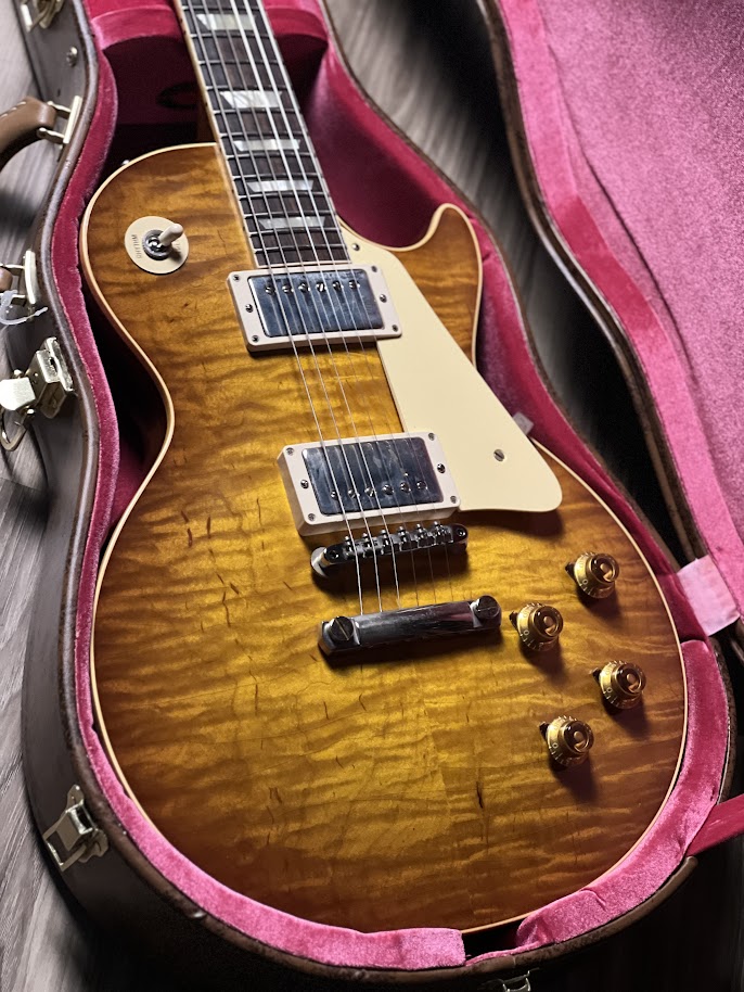 Gibson Custom Shop Murphy Lab 1959 Les Paul Standard Ultra Light Aged in Dirty Lemon Burst