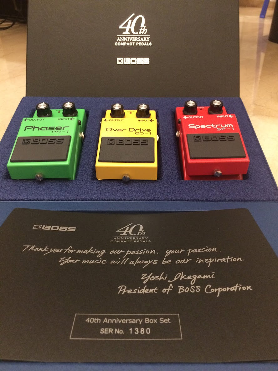 Boss Box BOSS BOX-40 Compact Pedal 40th Anniversary Box Set – nafiriguitar.com
