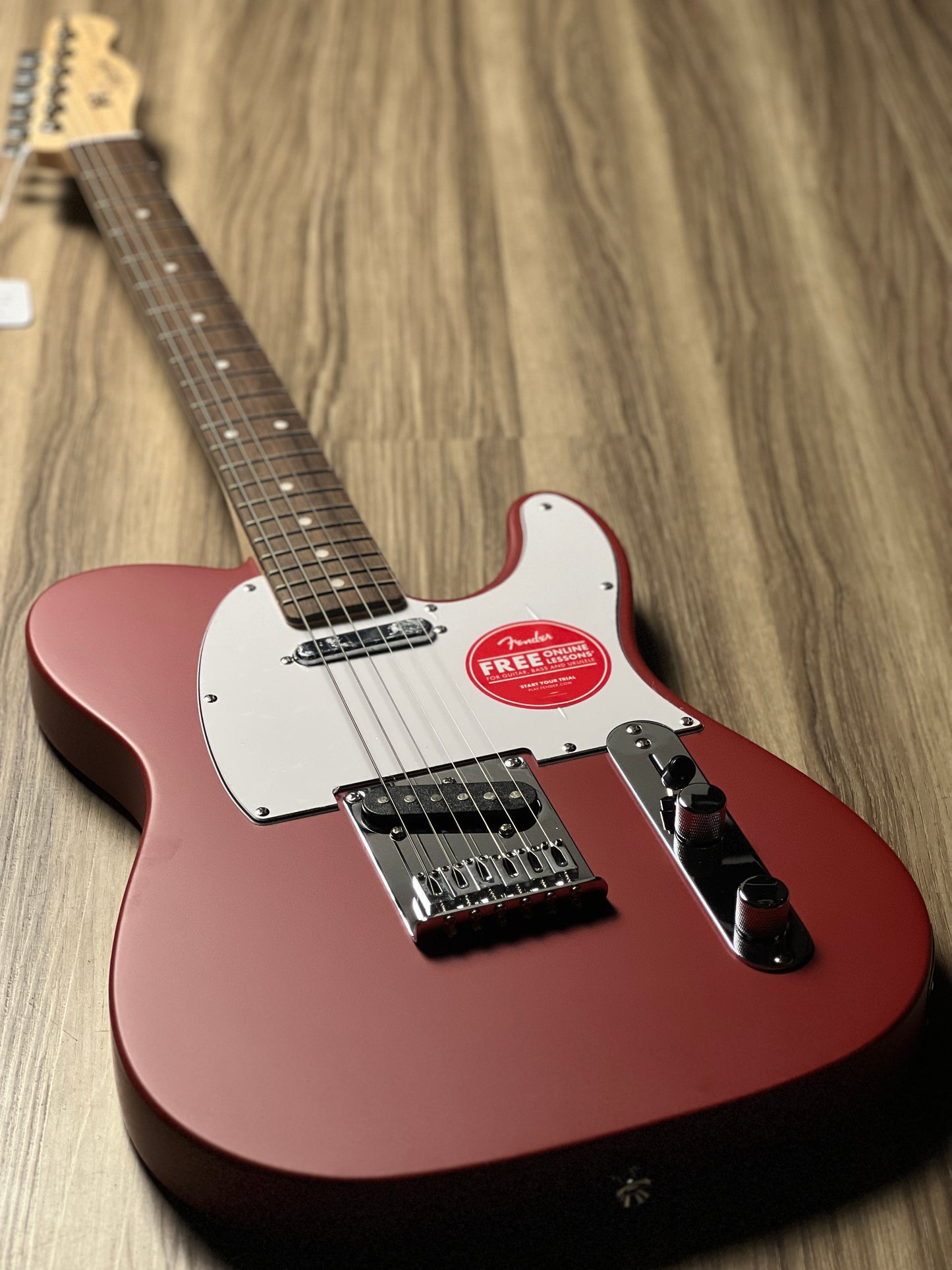 Squier Debut Series Telecaster with Laurel FB in Dakota Red