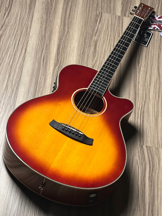 Tanglewood TW4E SB Winterleaf Super Folk in Thru Red Gloss