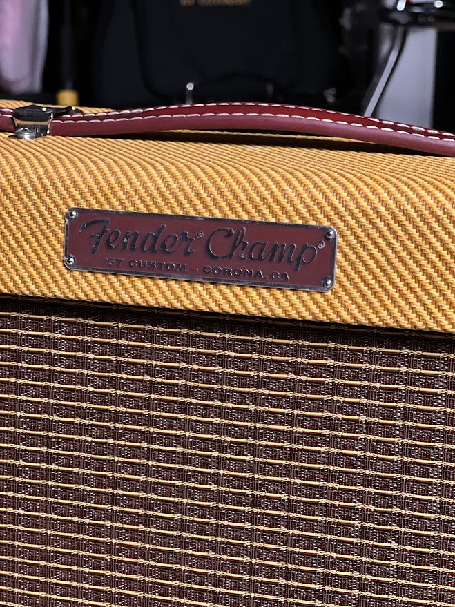 Fender 57 Custom Champ Guitar Tube Combo Amplifier 230V